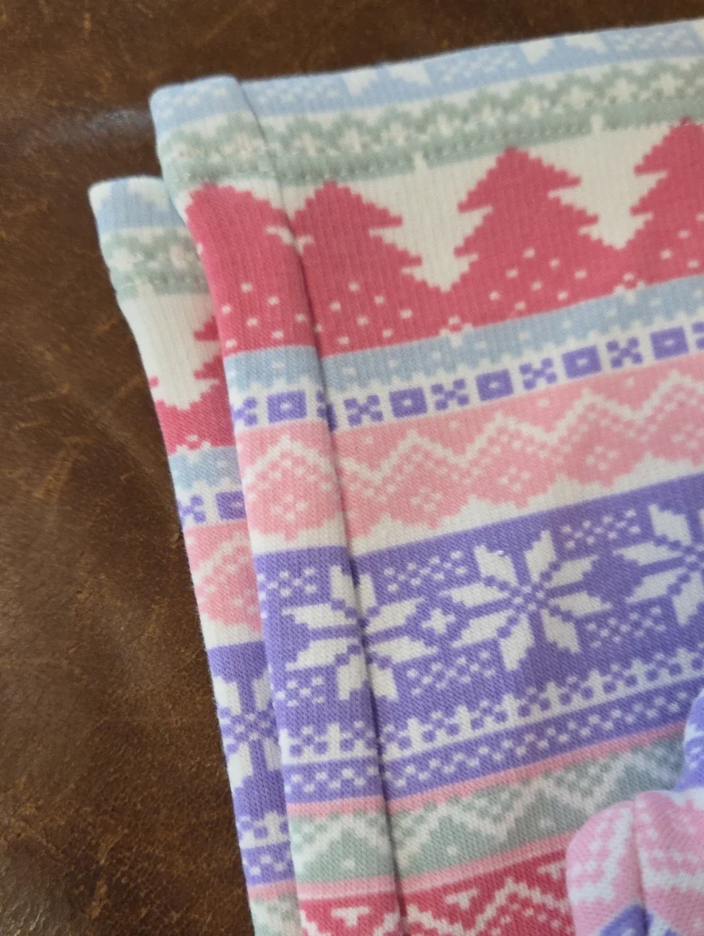 Gymboree Pink, Purple & Light Blue Fair Isle Tree Stripe Leggings Sz 6